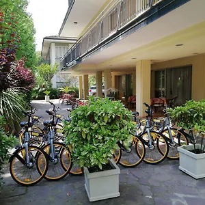 Hotel Devon & Breakfast
