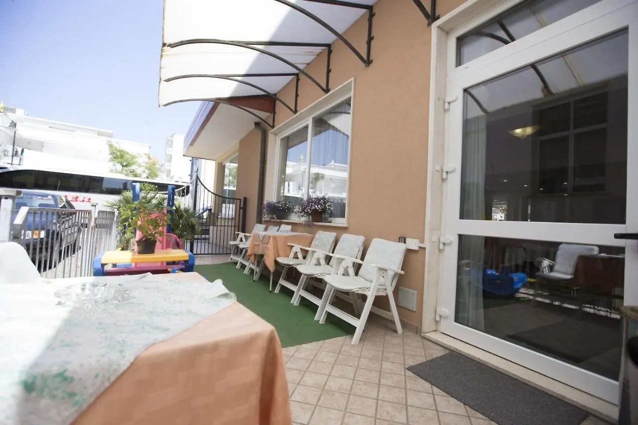 Hotel Desiree 3*, Cesenatico Italy
