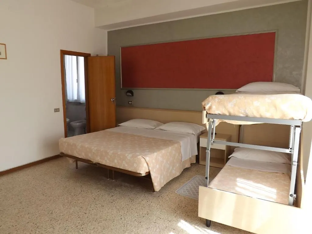 Hotel Desiree 3*, Cesenatico Italy